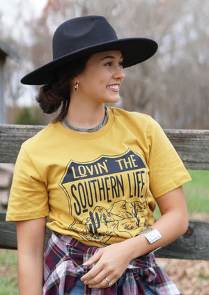 Southern Life Graphic Tee
