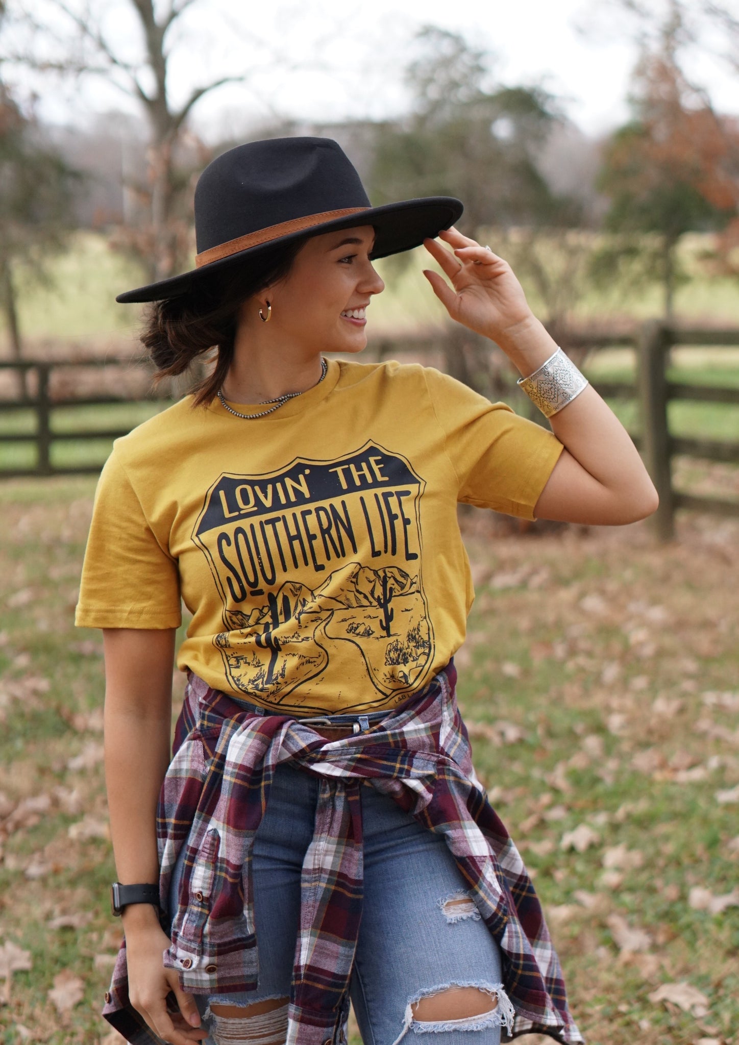 Southern Life Graphic Tee